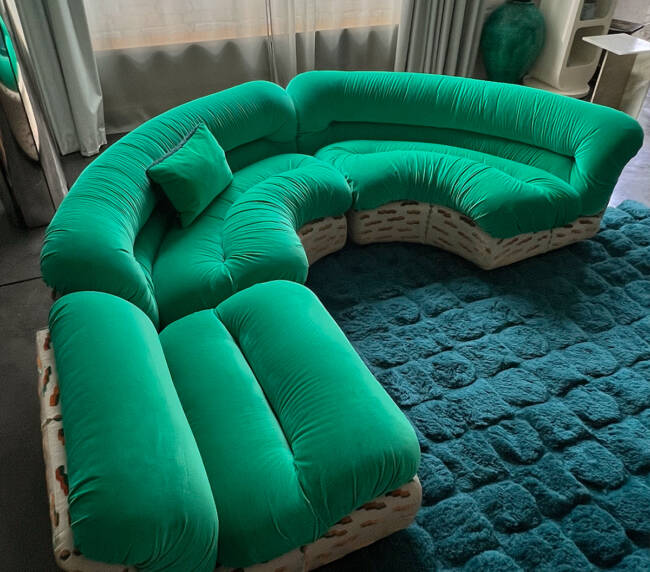 canape-modulable-grandangolo-titiana-ammannati-giampiero-vitelli-rossi-di-albizatte-kvadrat-harald-dedar-milano-tiger-beat-papaya-6