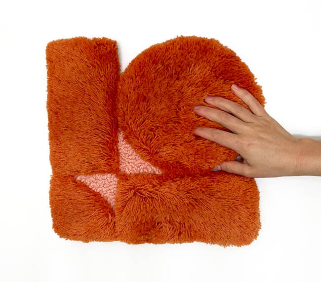 Acheter-tapis-en-laine-orange-rose-Stitch-rugs-Hélène-Rebelo-1