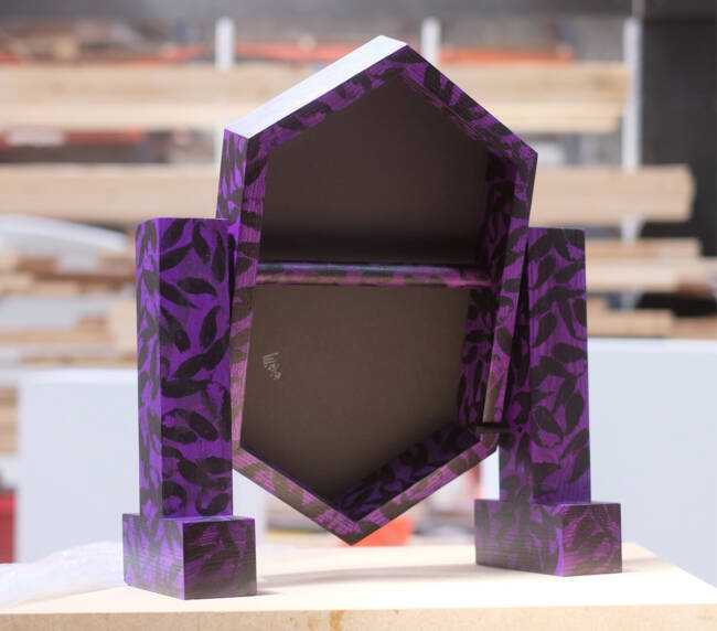 miroir-psyché-motifs-beige-vert-violet-Jonathan-Cohen-ébéniste-Hélène-Rebelo-5