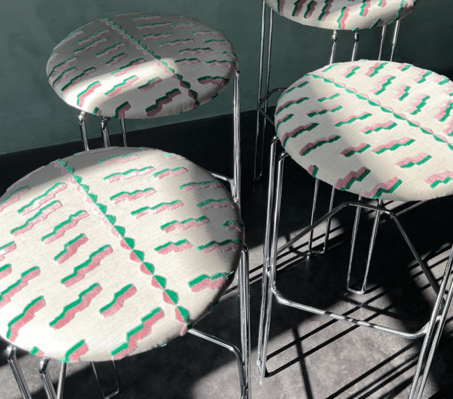 tabourets-de-bar-Area-63-par-Studio-Tecnico-Bononia-lot-de-4-Hélène-Rebelo (2)