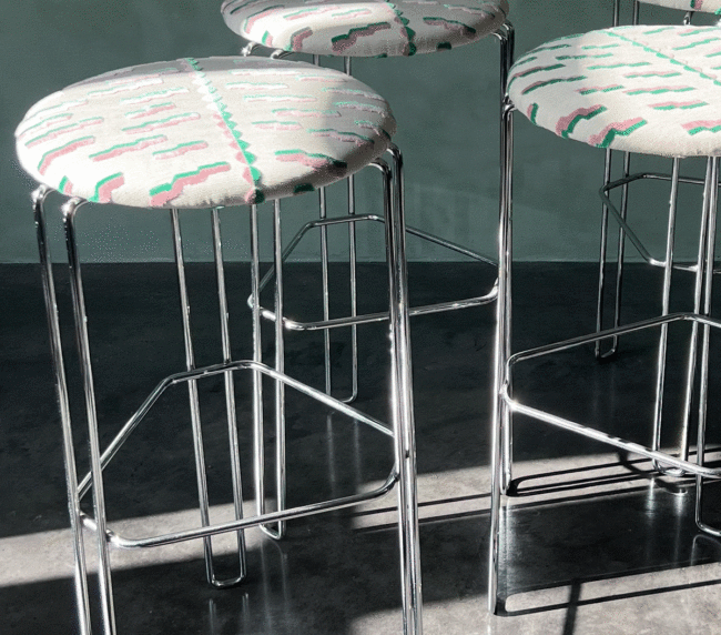 tabourets-de-bar-Area-63-par-Studio-Tecnico-Bononia-lot-de-4-Hélène-Rebelo (3)