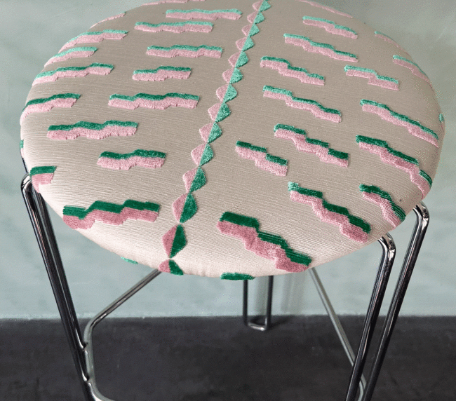 tabourets-de-bar-Area-63-par-Studio-Tecnico-Bononia-lot-de-4-Hélène-Rebelo (5)